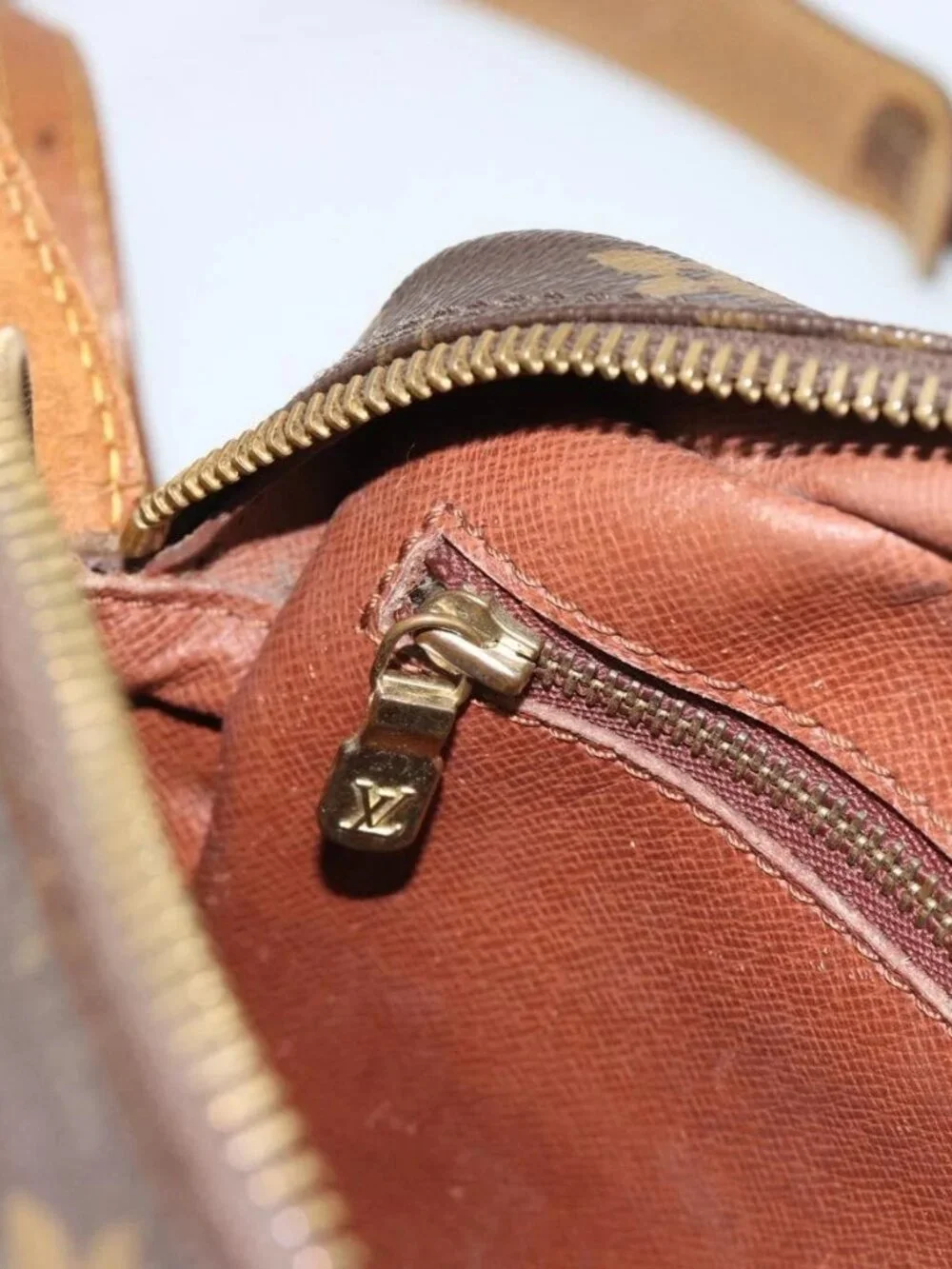 LOUIS VUITTON Monogram Jeune Fille MM Shoulder Bag M51226 LV Auth 189000